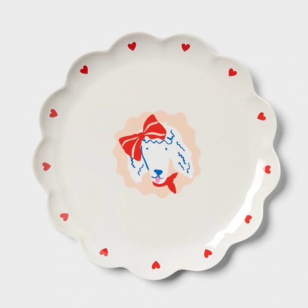 Pillowfort 10.5” Scallop Valentine Dog Dinner Plate – Red Bow – New